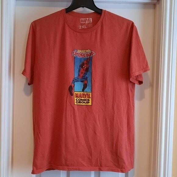 Mens Red Marvel Spiderman T Shirt Lootcrate Gear Goods  Size 2XL - Picture 1 of 3